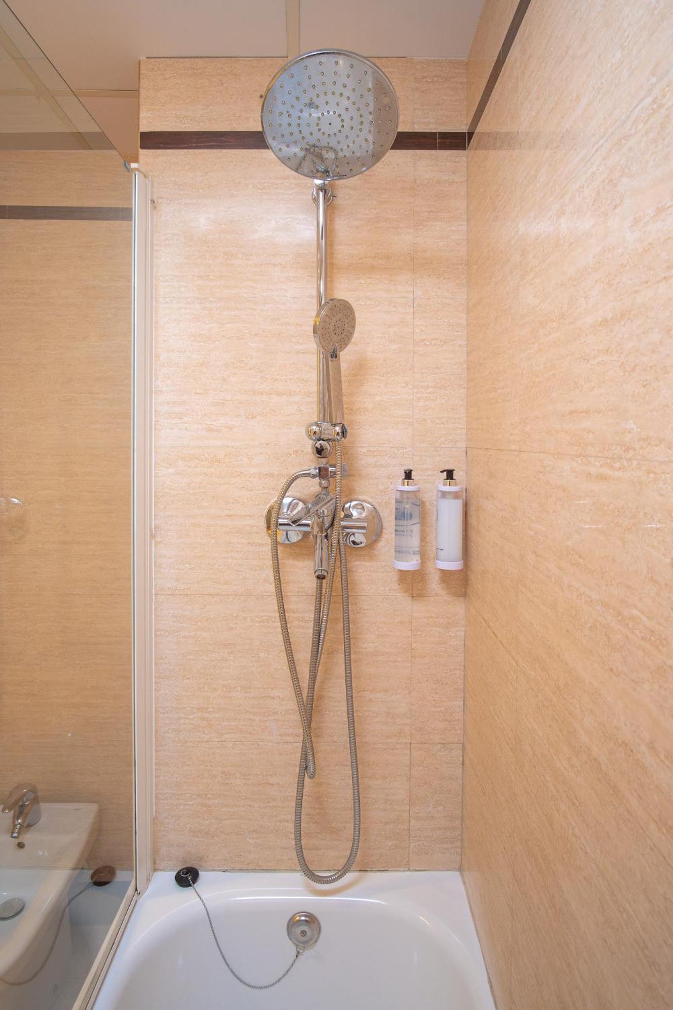 Vtz Hotel El Principe Zaragoza Luaran gambar