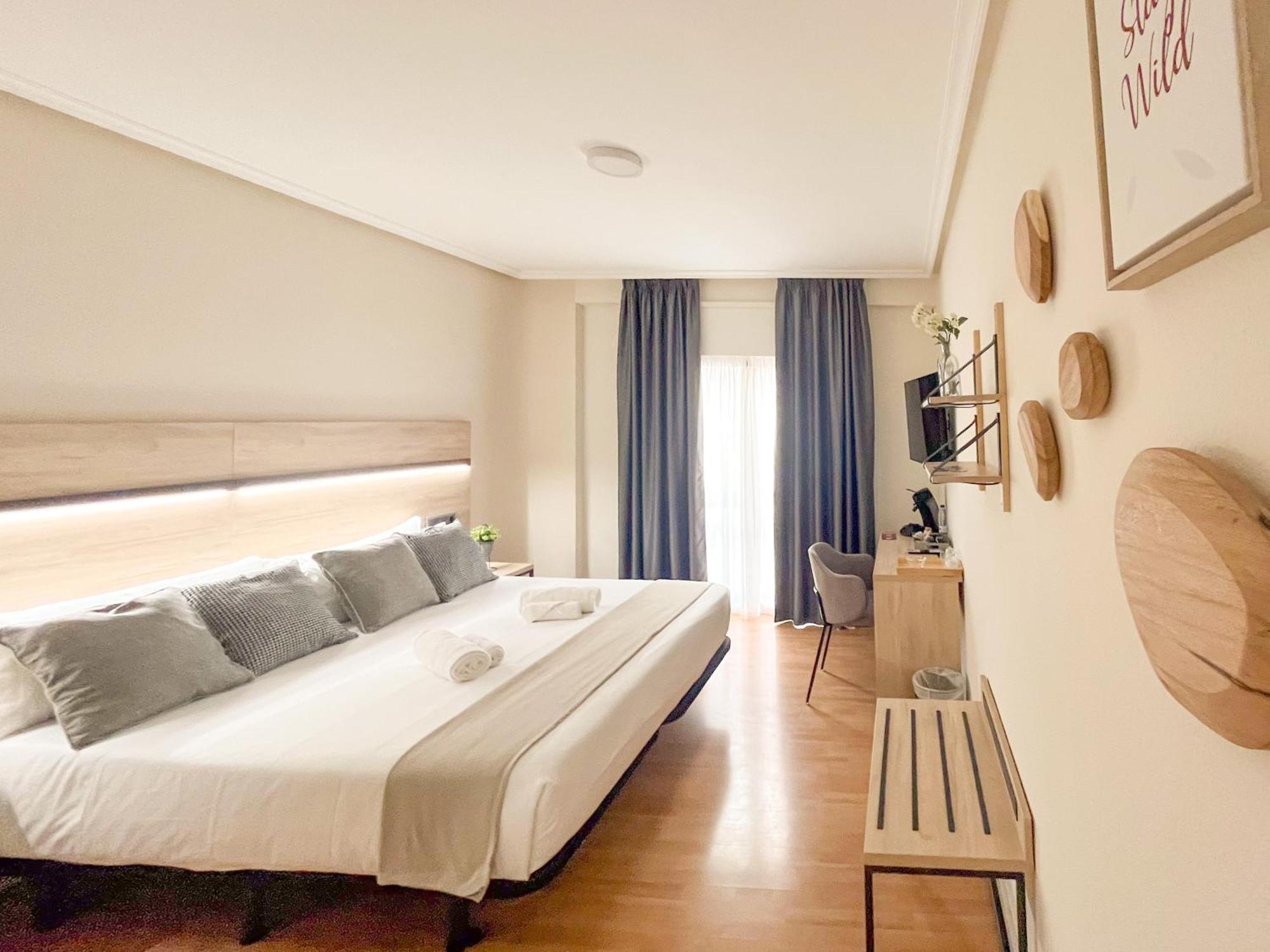 Vtz Hotel El Principe Zaragoza Luaran gambar